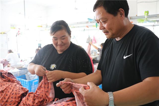 10023024441783877_2.jpg 10023024441783877_2.jpg