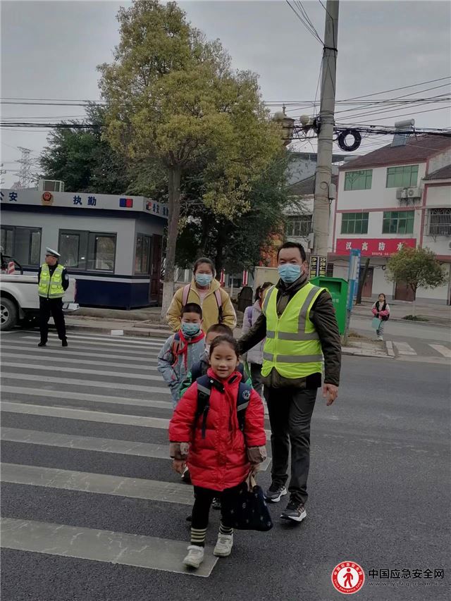 15350973388042054_25.jpg 15350973388042054_25.jpg