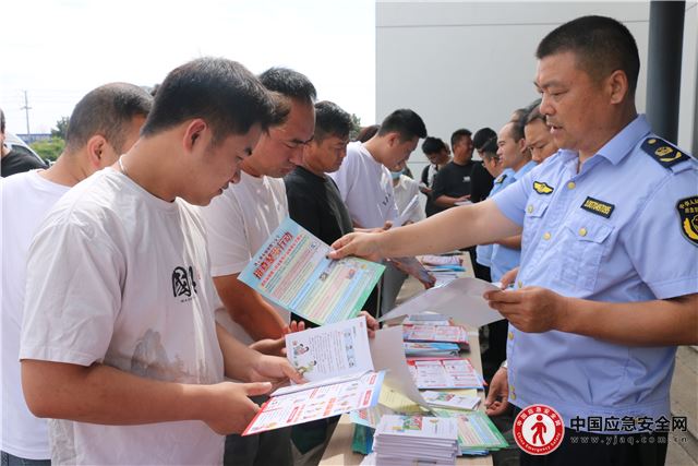 东海县青湖镇：严格落实