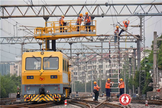 接触网集中修保安全