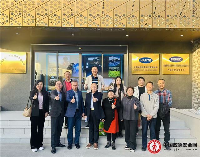 13104188861027654_30.jpg 13104188861027654_30.jpg