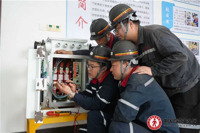 1630330761107082_30.jpg 1630330761107082_30.jpg