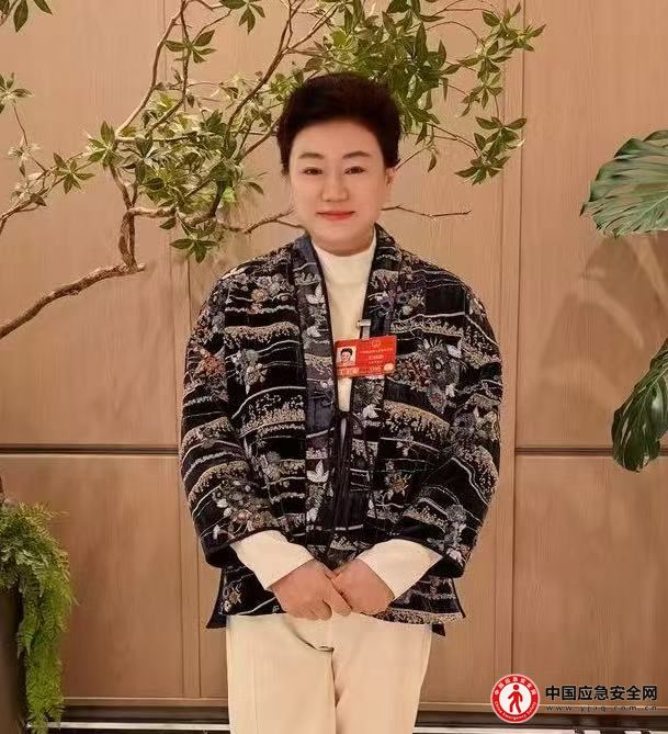 15342879621569313_25.jpg 15342879621569313_25.jpg