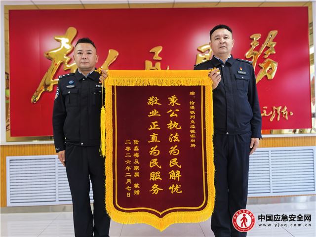 11385670246690424_25.jpg 11385670246690424_25.jpg